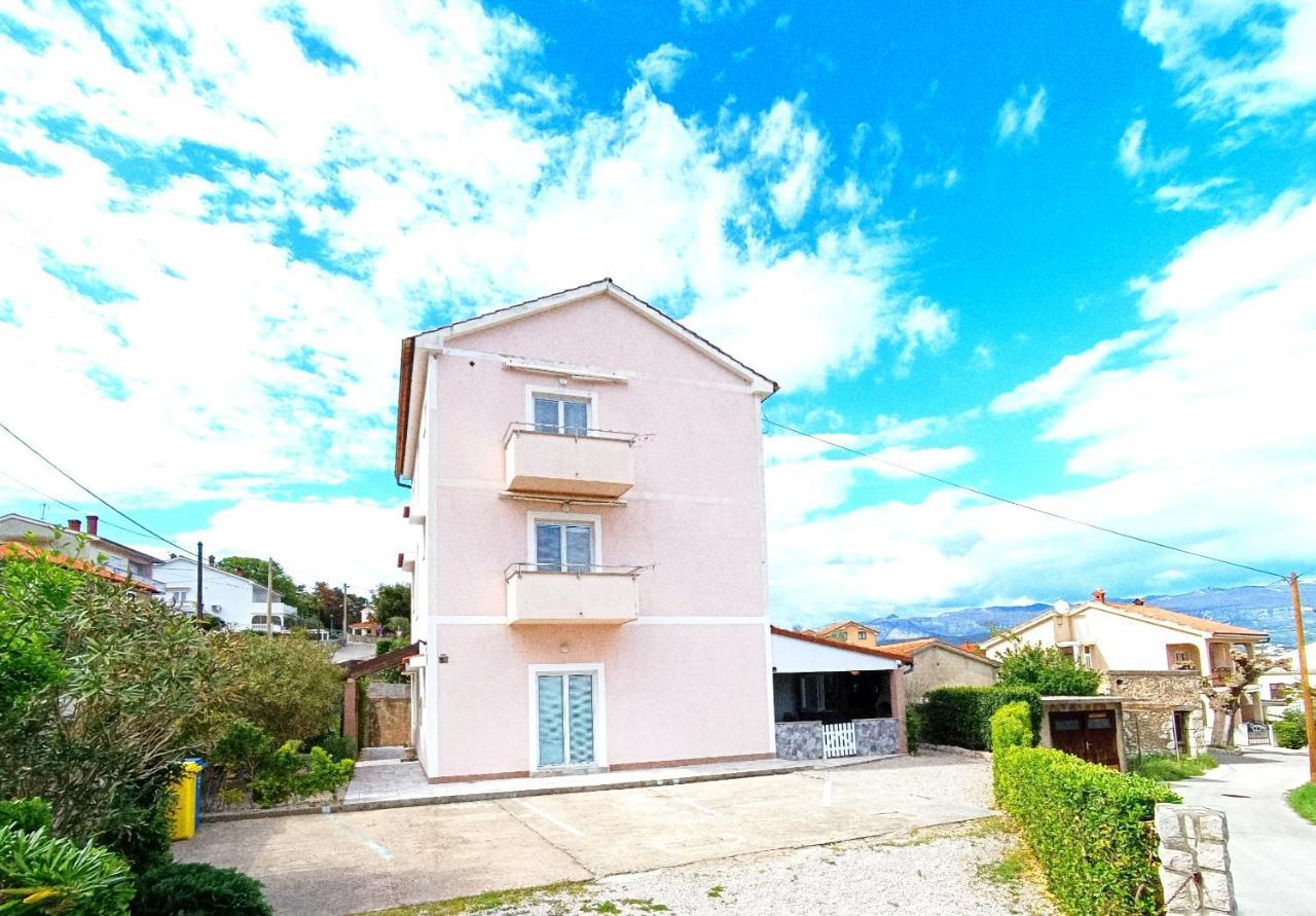 Zoric Apartment